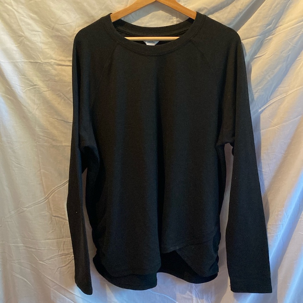 Danskin sweater rouging on the sides